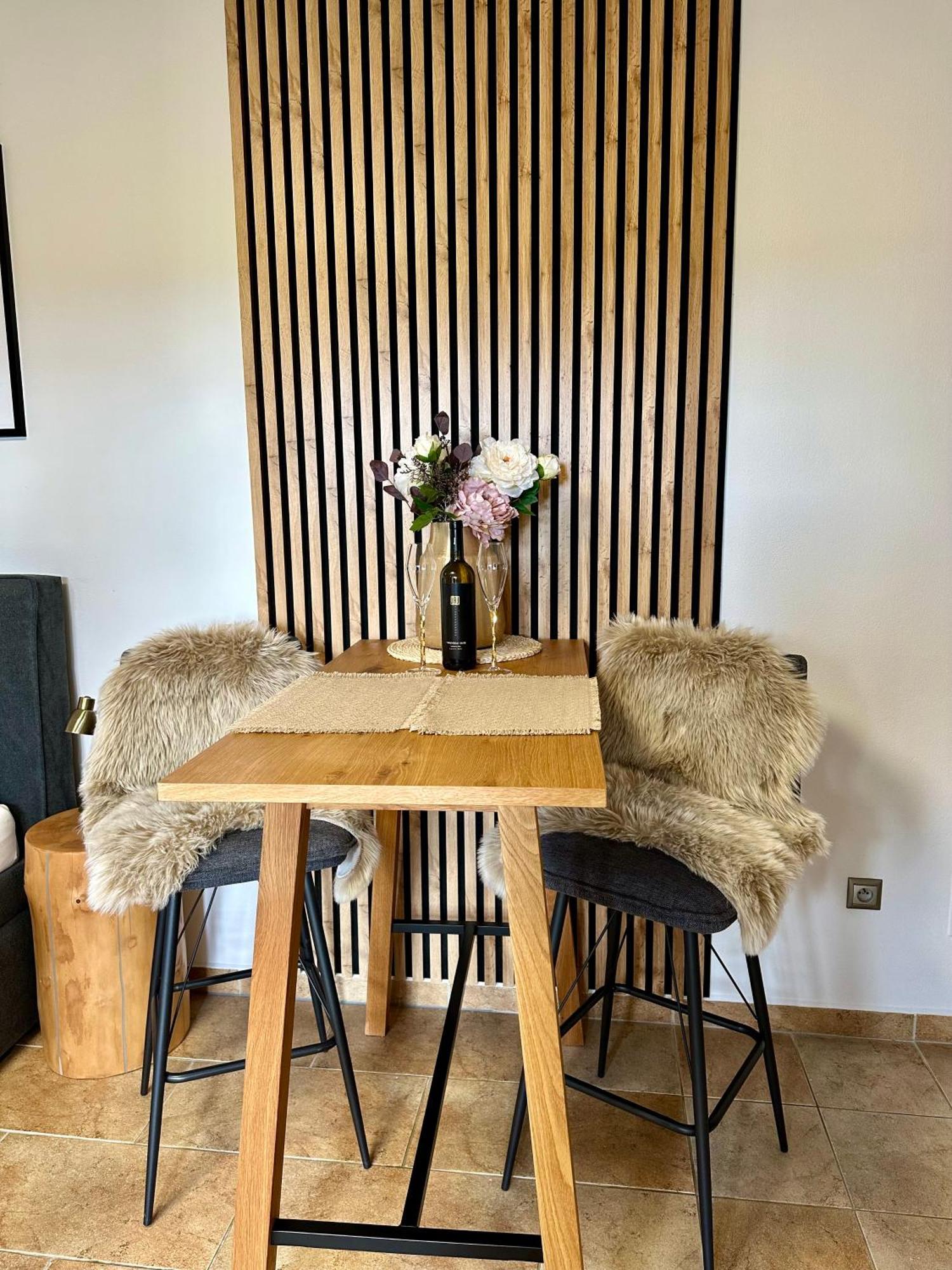 Apartman Ranc Martin Buitenkant foto